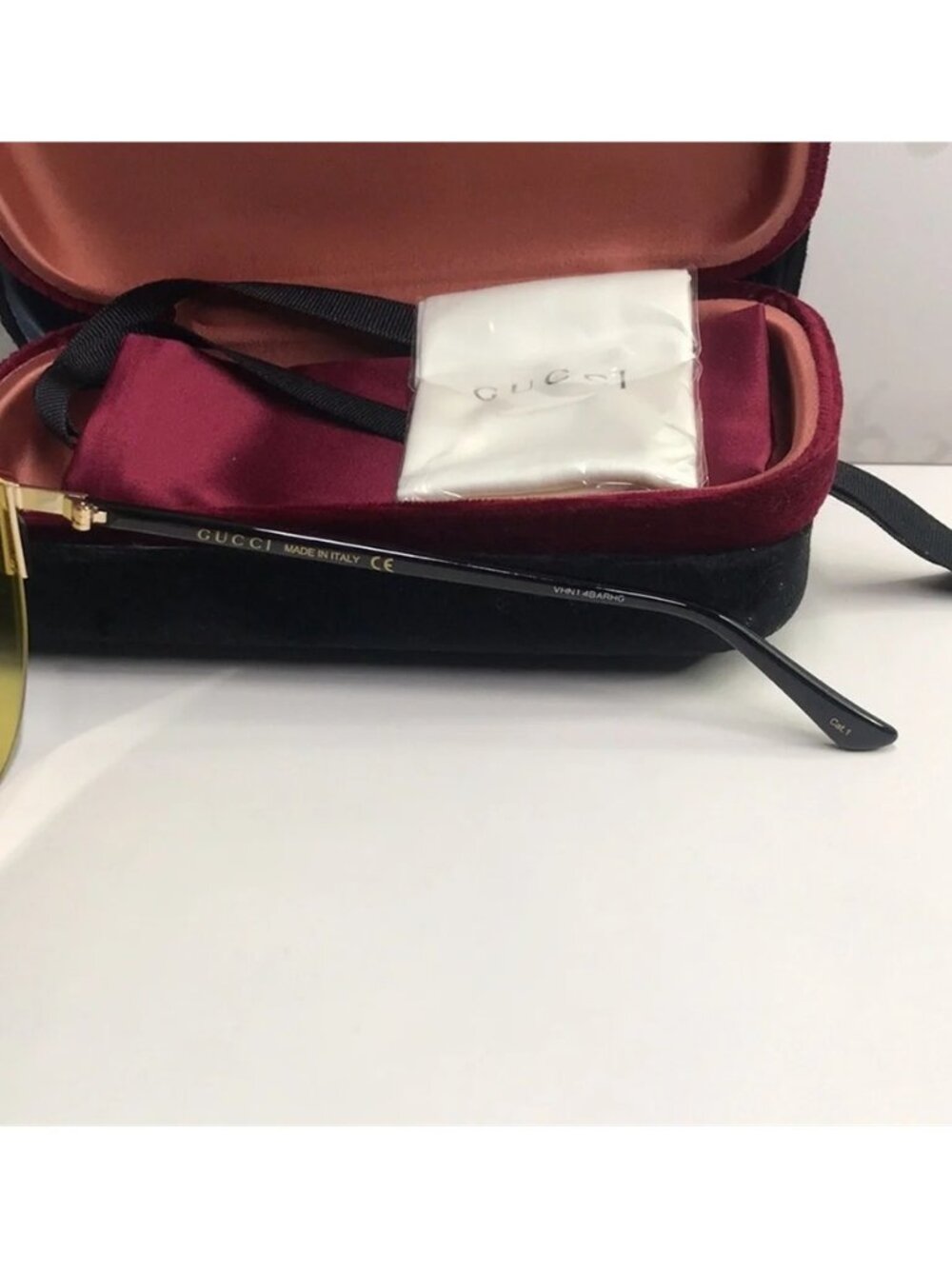 New Authentic Gucci Yellow Lens Sunglasses GG0584s 004 - Picture 4 of 13